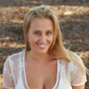 Meet your Posher, Hayley